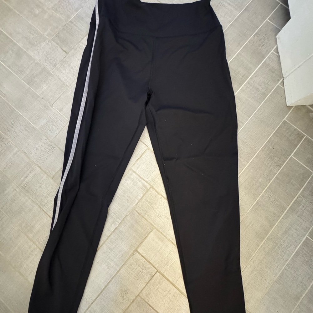 Spiritual Gangster Black and Gray Leggings